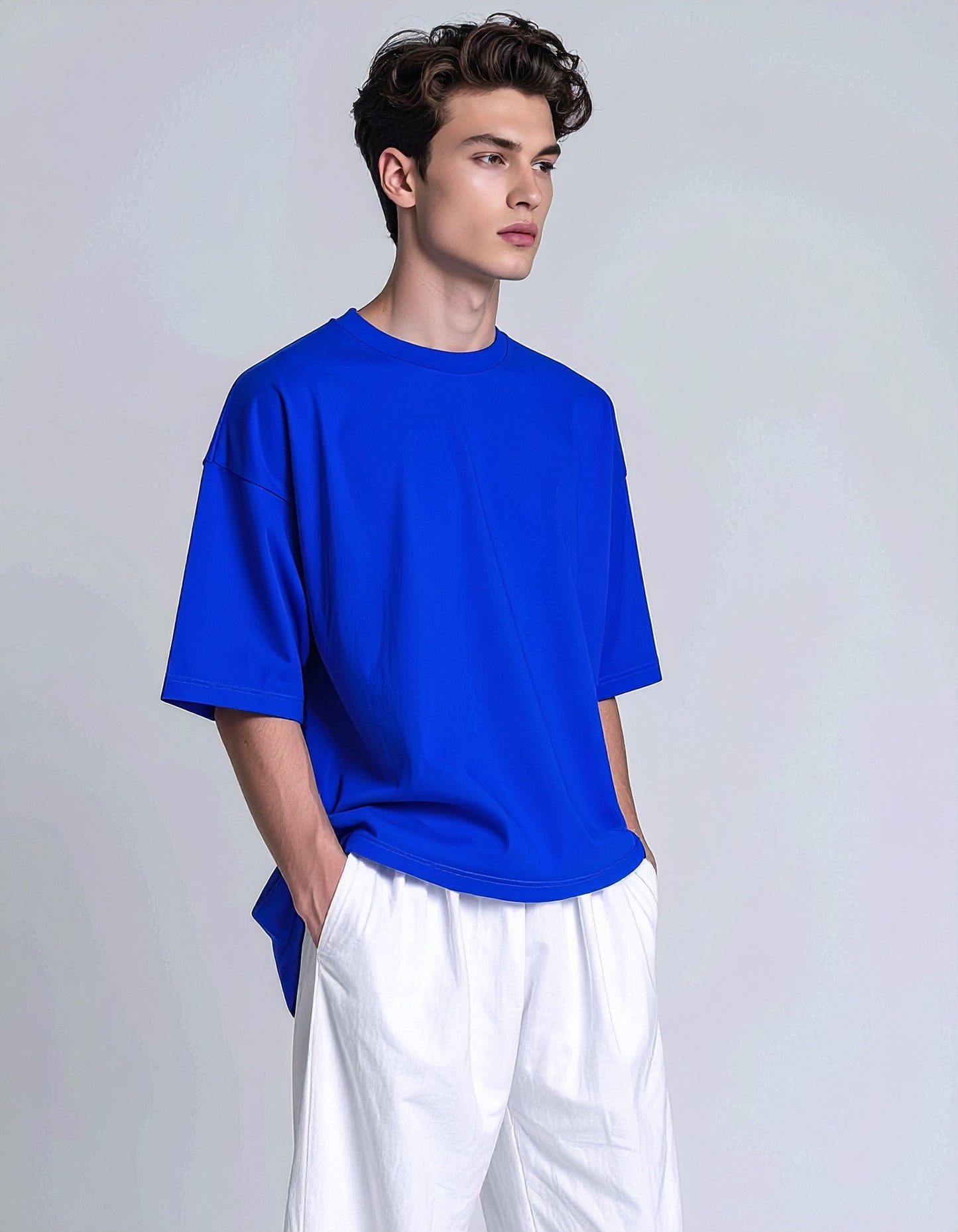 Royal Blue – Loud in Silence. Royal by Choice.
