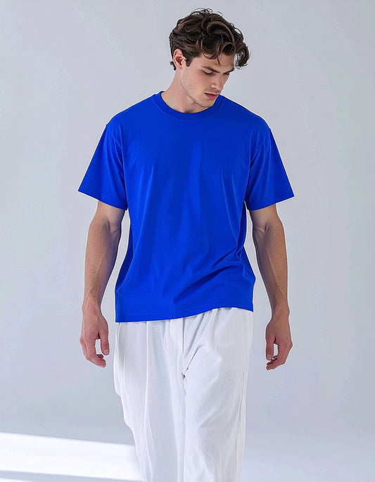 Royal Blue – Loud in Silence. Royal by Choice.